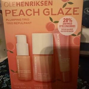 Ole Henriksen Peach Glaze Skincare Set